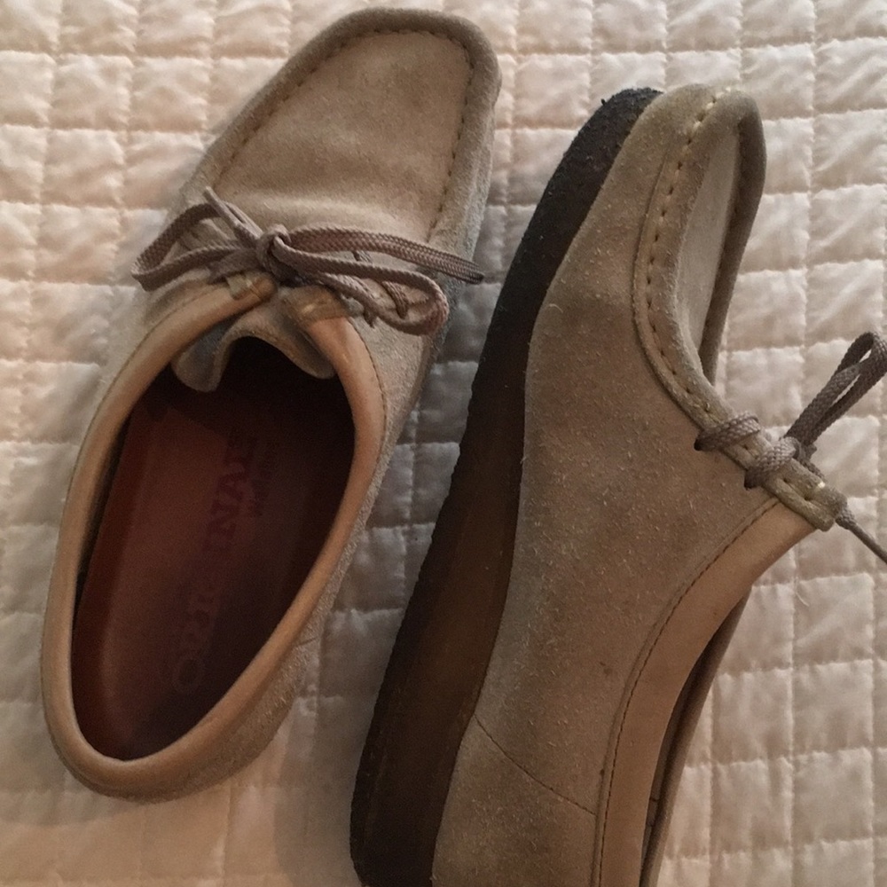 Clarks Wallabee’s